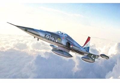 Italeri F-5A Freedom Fighter with Canadian Markings