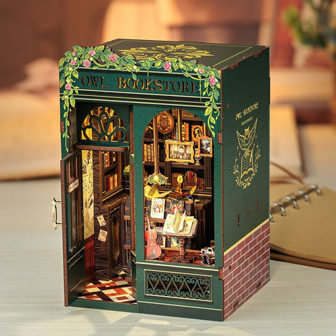 CuteBee DIY Book Nook Kit - Owl Bookstore
