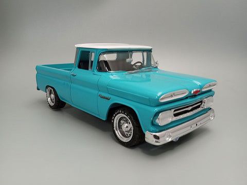 AMT 1/25 1960 Chevy Apache Pickup Street Machine