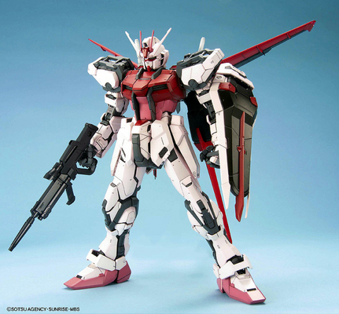 Perfect Grade (PG) 1/60 Scale Strike Rouge + Sky Grasper